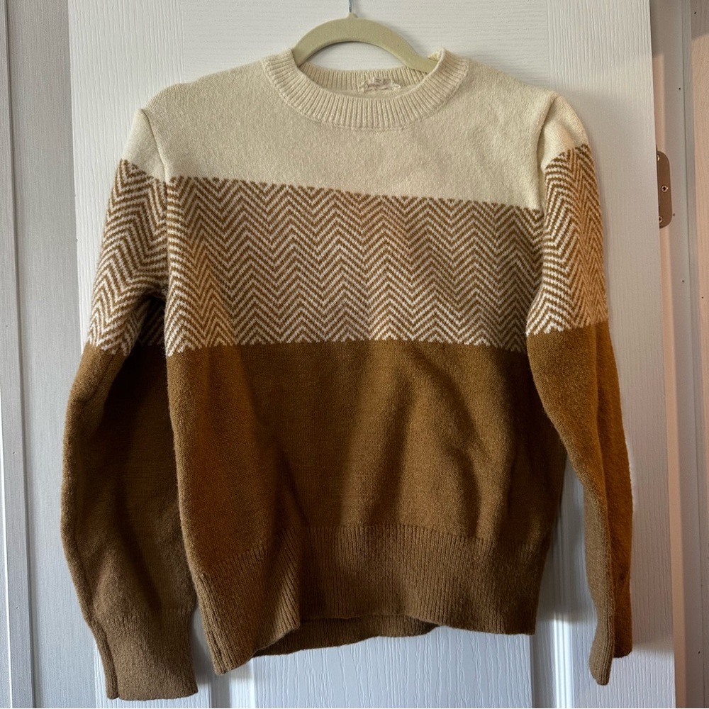 Chevron Pattern Sweater Cream and Brown